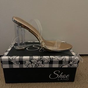 Rose gold and Clear heel